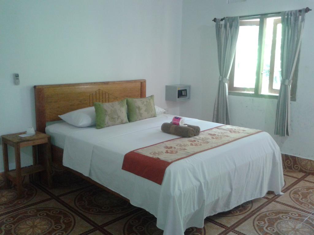 Putri Homestay Gili Meno Bagian luar foto